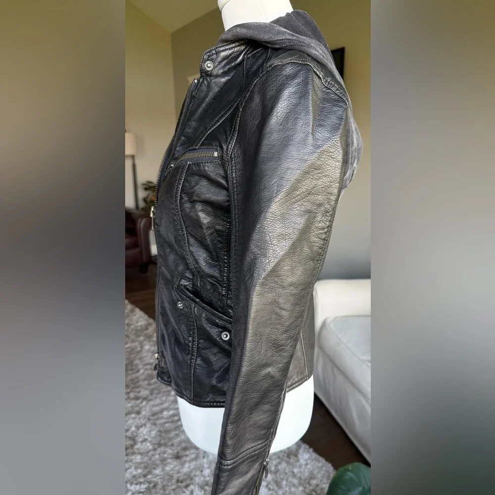 We The Free XS Black Vegan Leather Biker Style Jacket with Sweatshirt Hood - Picture 2 of 8